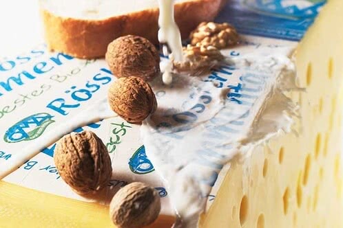 Рецепт «Ситні пиріжки з духовки» з сиром Emmentaler від Rösslerhof
